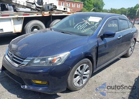 2015 Honda Accord Lx z USA, uszkodzony, nr VIN 1HGCR2F36FA272329